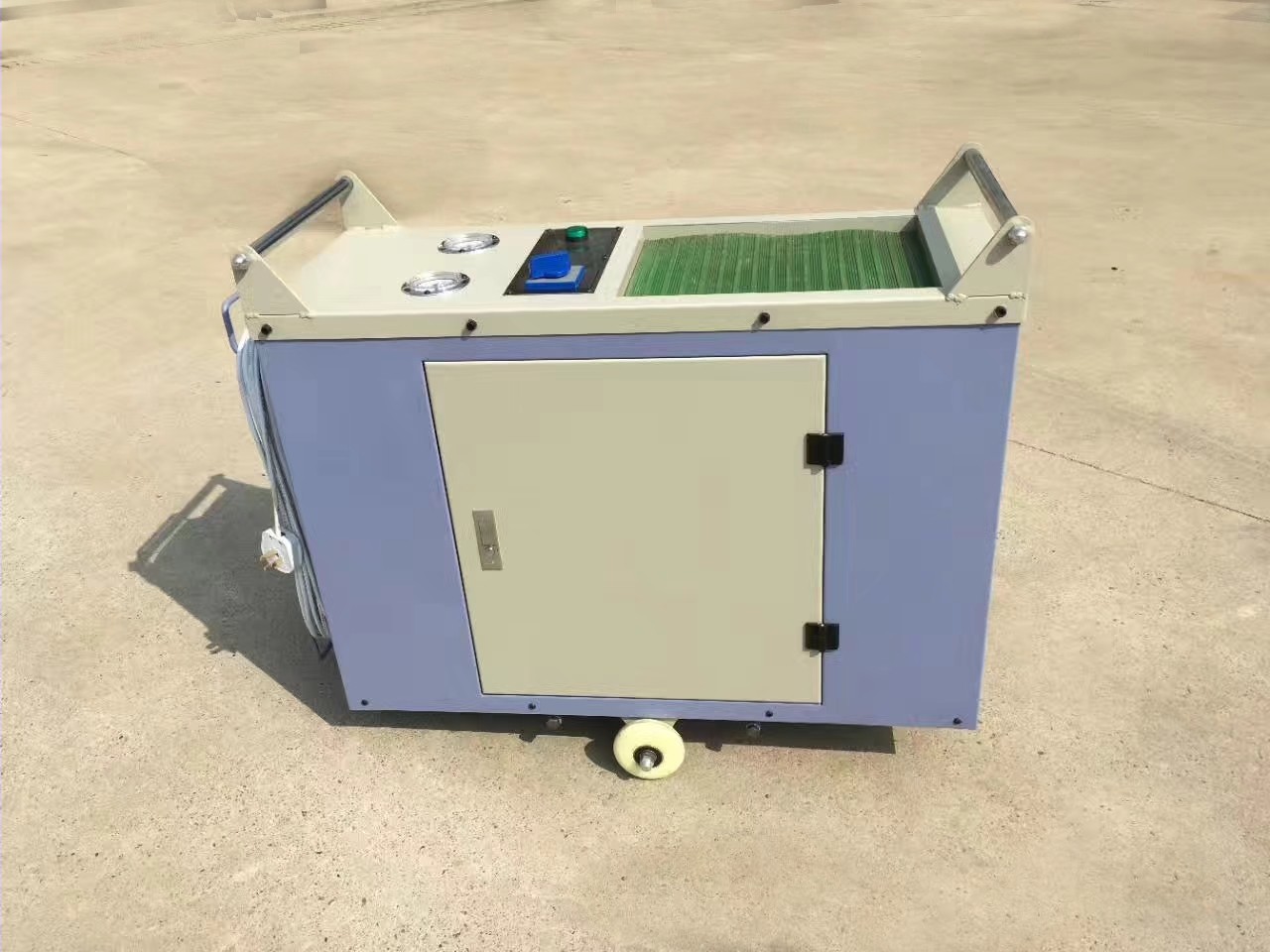 AU521L錠子清洗加油機